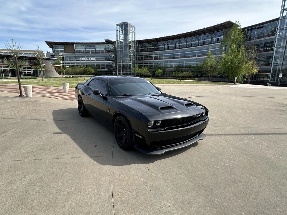 2022 Dodge Challenger SRT Hellcat 3rd Gen - Image 7 of 13