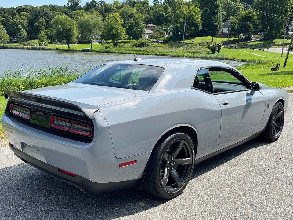 2022 Dodge Challenger SRT Hellcat 3rd Gen - Image 7 of 21