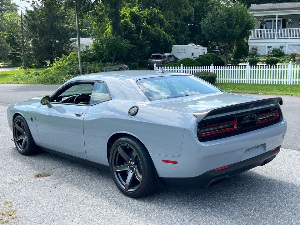 2022 Dodge Challenger SRT Hellcat 3rd Gen - Image 8 of 21