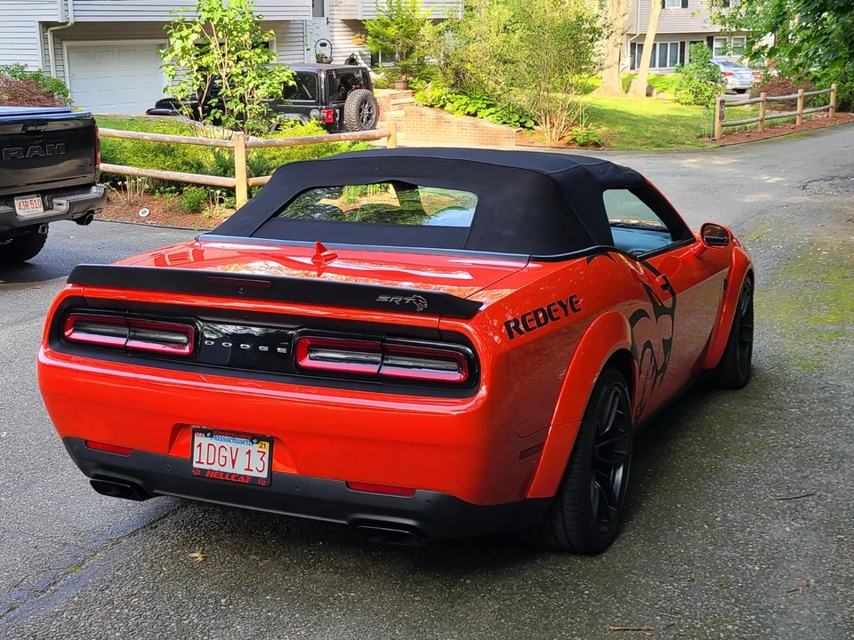2022 Dodge Challenger SRT Hellcat 3rd Gen - Image 18 of 21