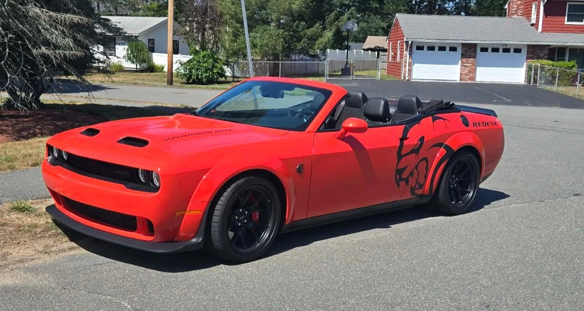 2022 Dodge Challenger SRT Hellcat 3rd Gen - Image 2 of 21