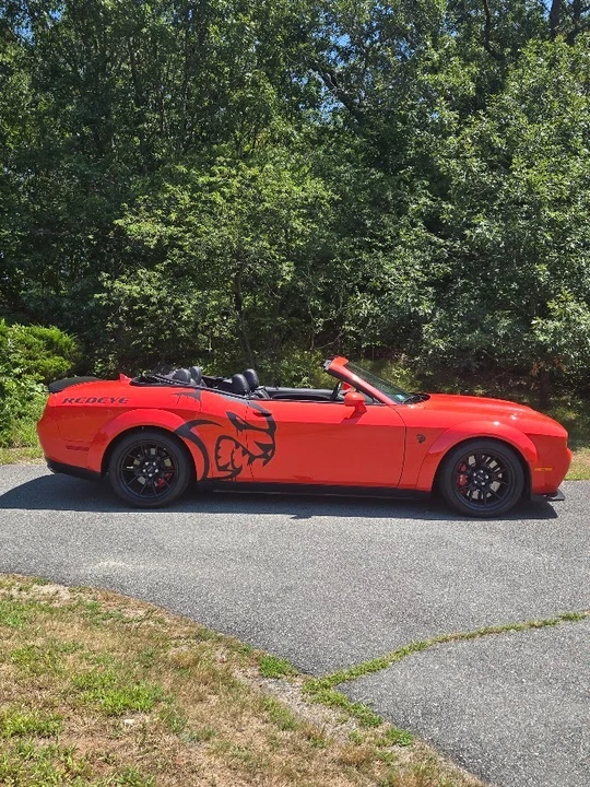 2022 Dodge Challenger SRT Hellcat 3rd Gen - Image 16 of 21