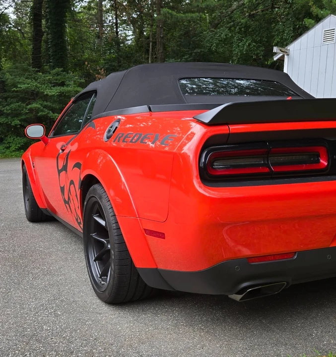 2022 Dodge Challenger SRT Hellcat 3rd Gen - Image 11 of 21