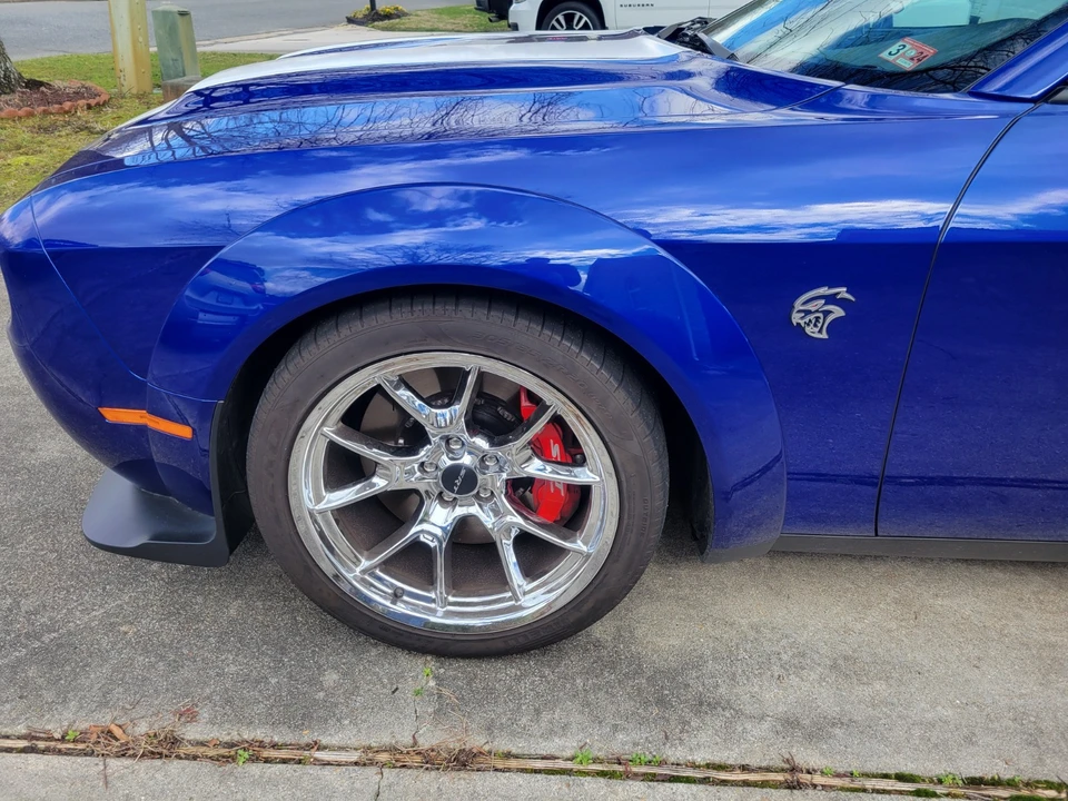2022 Dodge Challenger SRT Hellcat 3rd Gen - Image 11 of 17