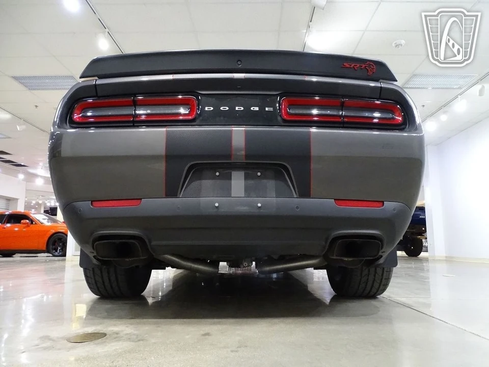 2022 Dodge Challenger SRT Hellcat 3rd Gen - Image 15 of 21