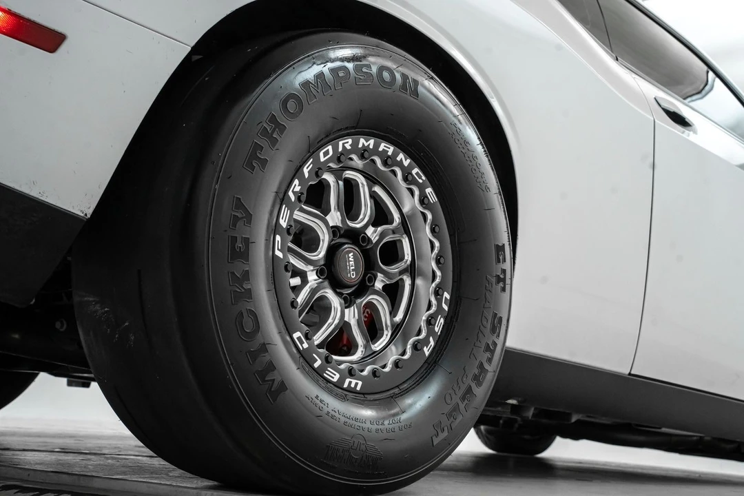 2022 Dodge Challenger SRT Hellcat 3rd Gen - Image 17 of 31