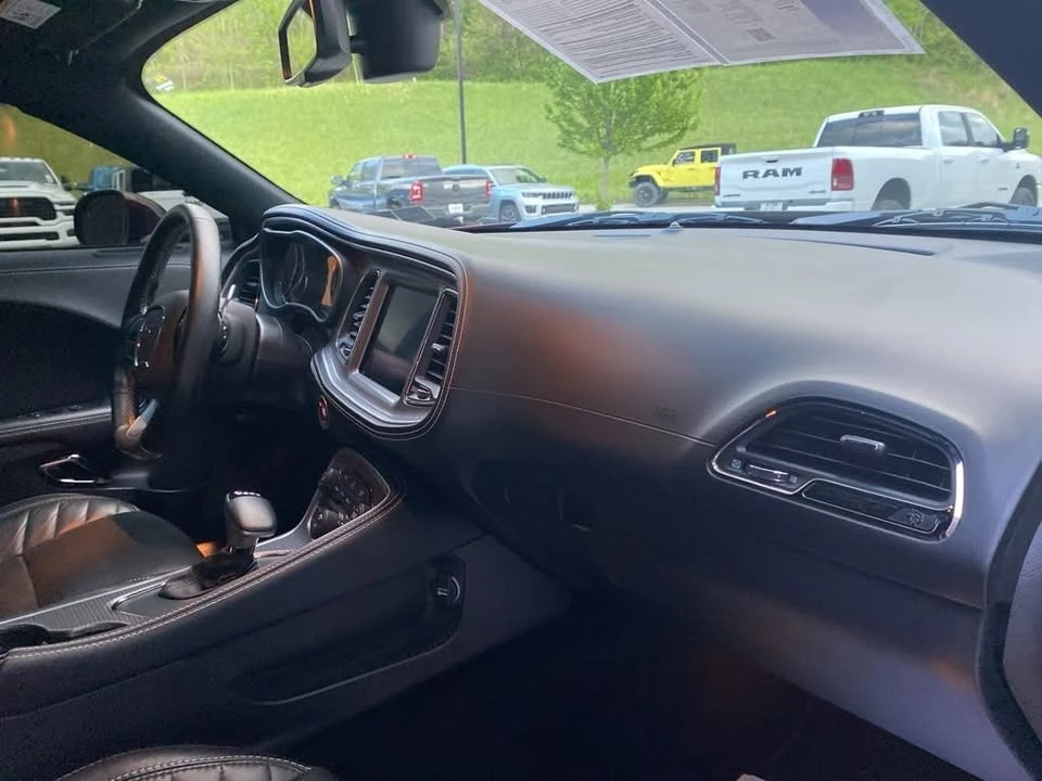 2022 Dodge Challenger SRT Hellcat 3rd Gen - Image 8 of 10