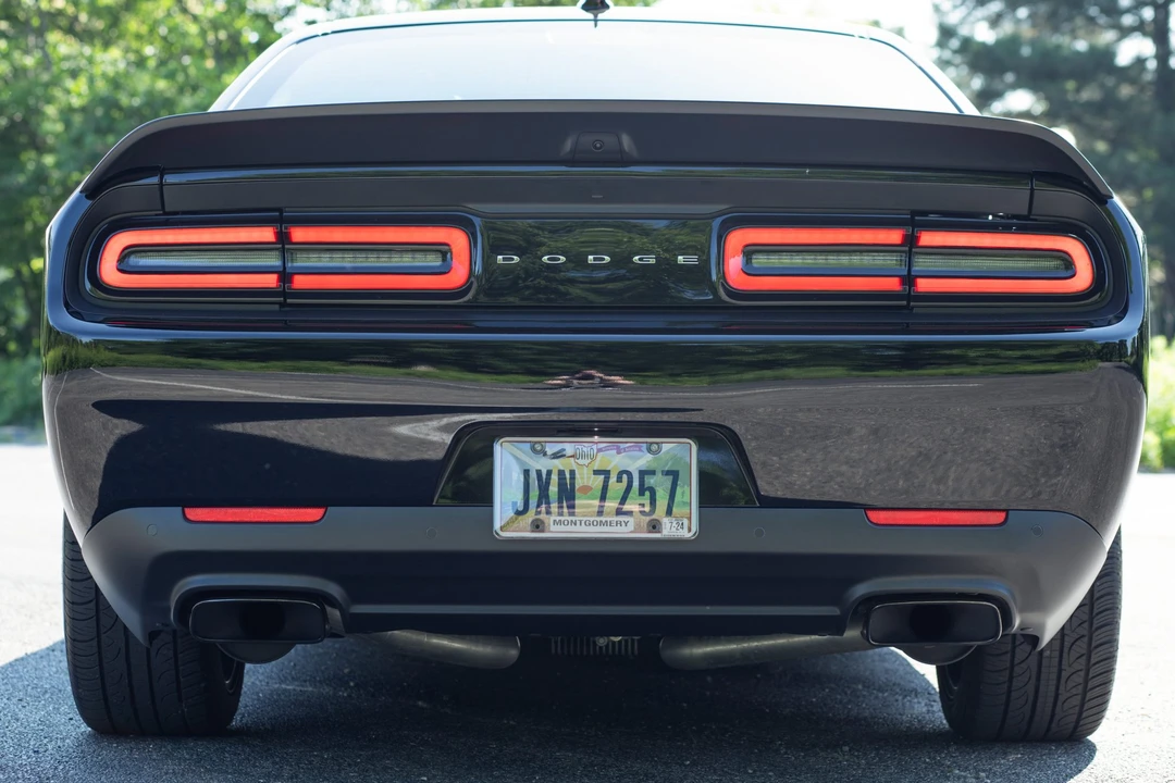 2022 Dodge Challenger SRT Hellcat 3rd Gen - Image 10 of 31