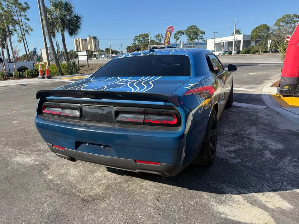 2022 Dodge Challenger SRT Hellcat 3rd Gen - Image 8 of 11
