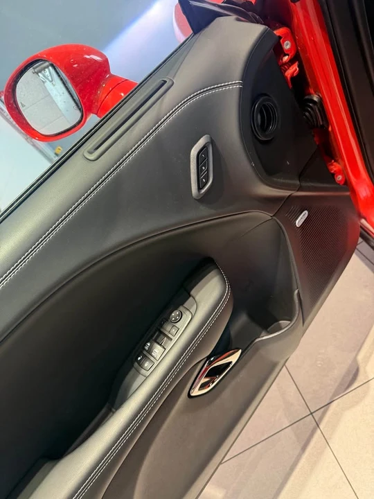2022 Dodge Challenger SRT Hellcat 3rd Gen - Image 11 of 16