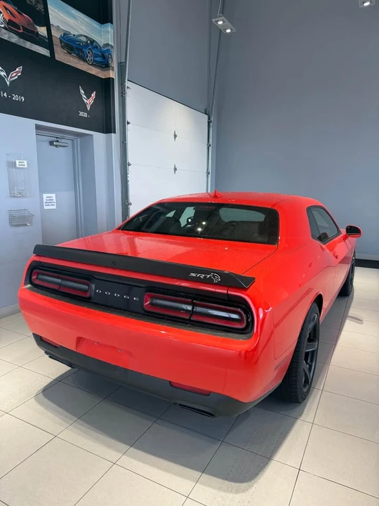 2022 Dodge Challenger SRT Hellcat 3rd Gen - Image 9 of 16