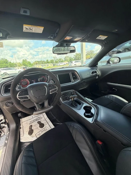2022 Dodge Challenger SRT Hellcat 3rd Gen - Image 7 of 9
