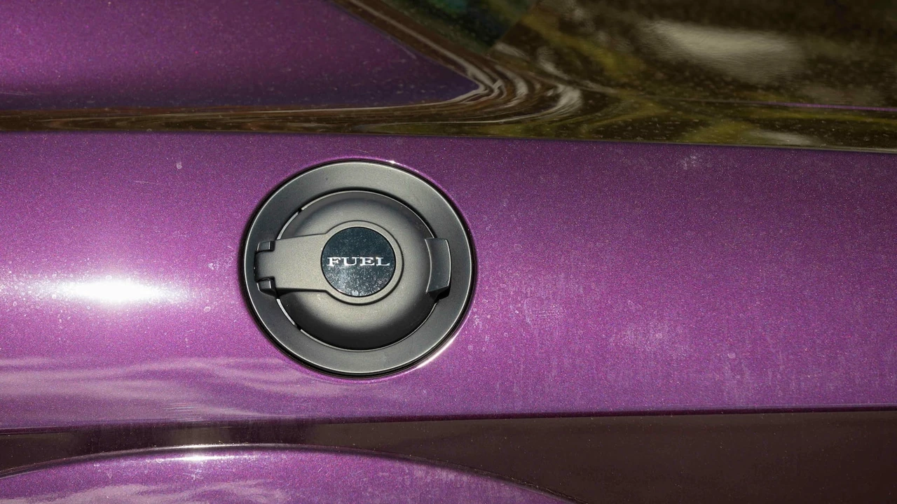 2022 Dodge Challenger SRT Hellcat 3rd Gen - Image 14 of 20