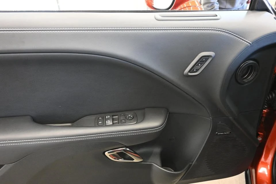 2022 Dodge Challenger 3rd Gen - Image 18 of 20