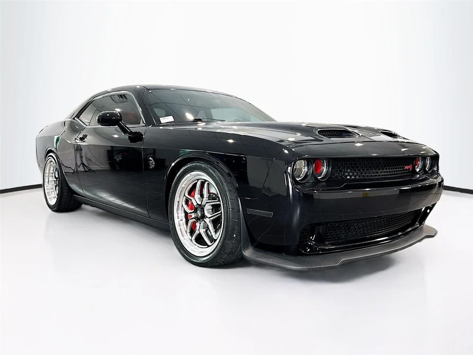 2022 Dodge Challenger SRT Hellcat 3rd Gen - Image 29 of 31