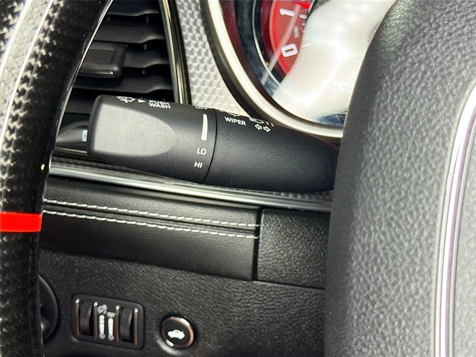 2022 Dodge Challenger SRT Hellcat 3rd Gen - Image 5 of 31