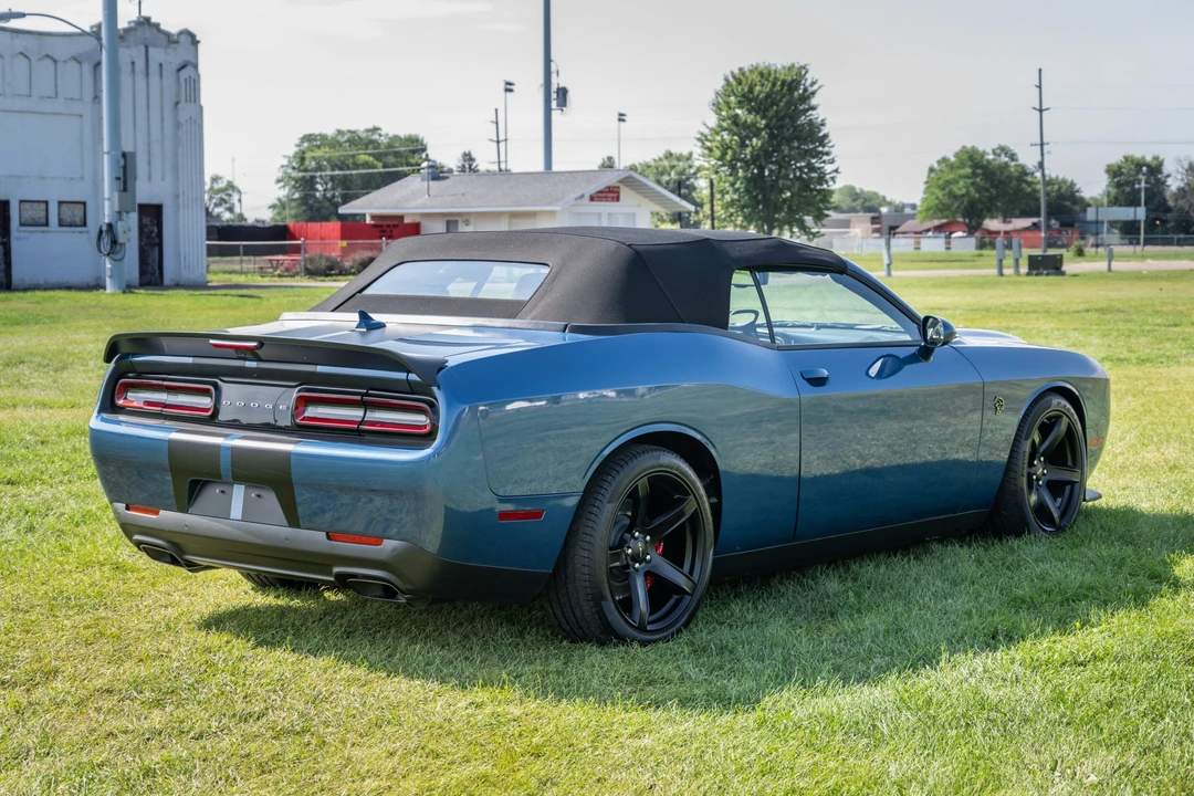 2022 Dodge Challenger SRT Hellcat 3rd Gen - Image 6 of 31