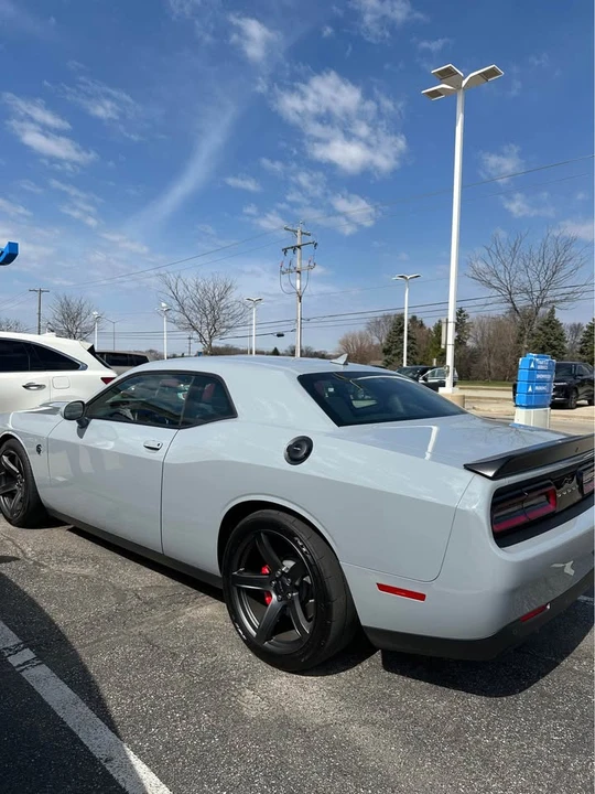 2022 Dodge Challenger SRT Hellcat 3rd Gen - Image 4 of 10