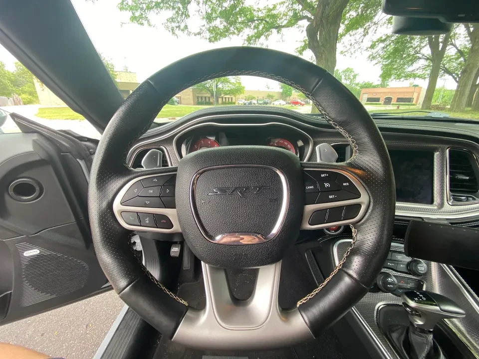 2022 Dodge Challenger SRT Hellcat 3rd Gen - Image 15 of 16
