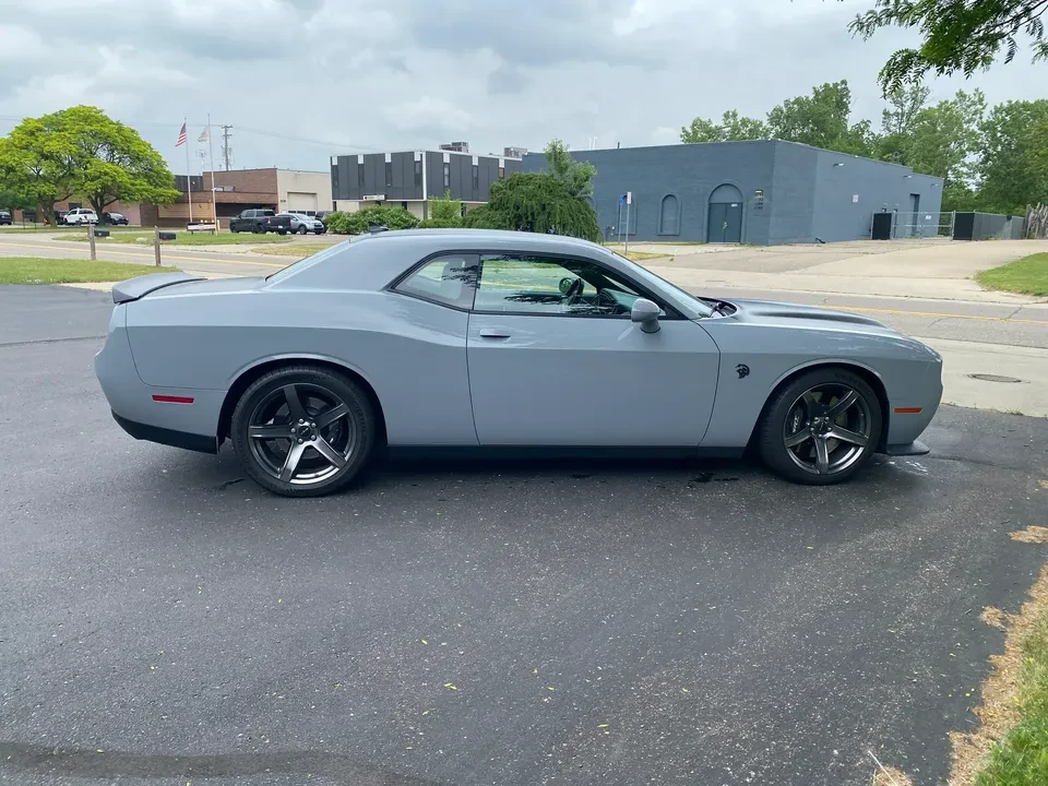 2022 Dodge Challenger SRT Hellcat 3rd Gen - Image 6 of 16