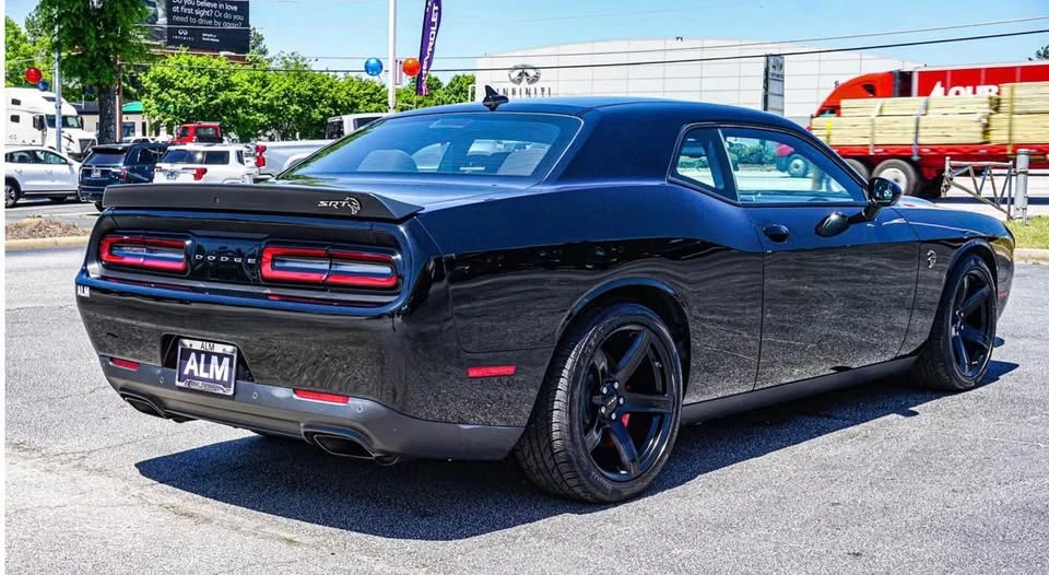 2022 Dodge Challenger SRT Hellcat 3rd Gen - Image 4 of 7