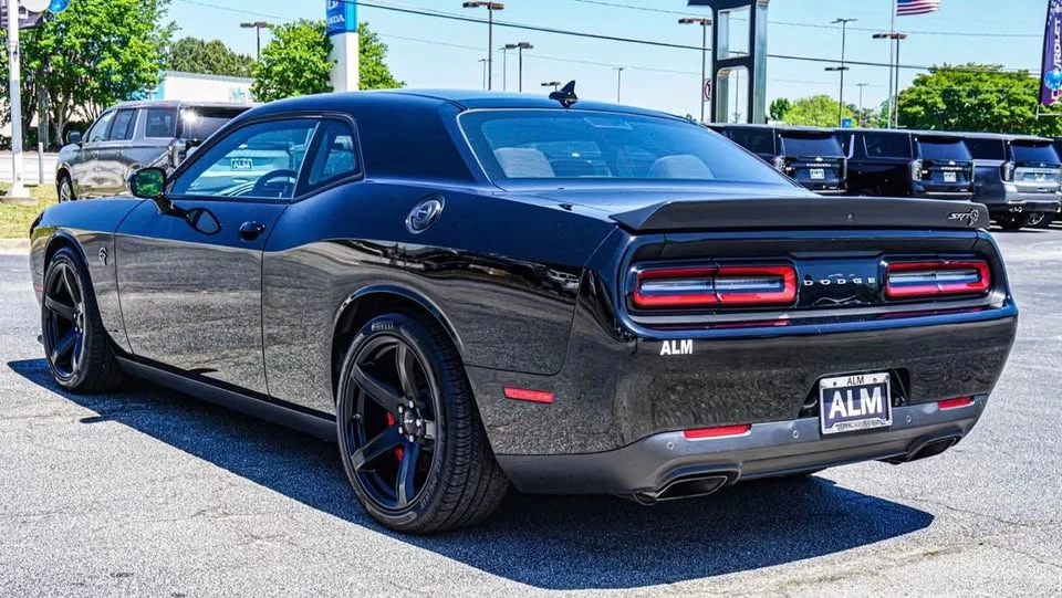2022 Dodge Challenger SRT Hellcat 3rd Gen - Image 5 of 7