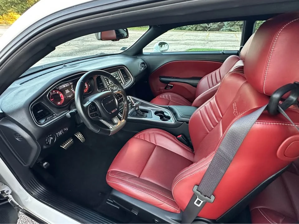 2022 Dodge Challenger SRT Hellcat 3rd Gen - Image 13 of 20