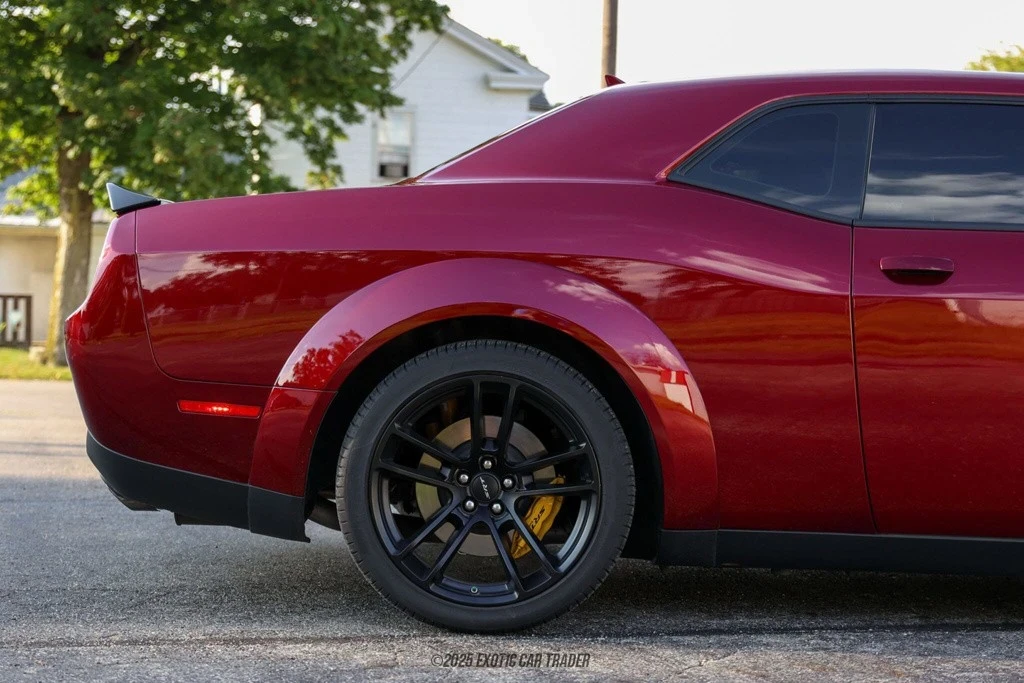 2022 Dodge Challenger SRT Hellcat 3rd Gen - Image 10 of 12