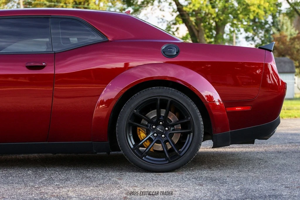 2022 Dodge Challenger SRT Hellcat 3rd Gen - Image 5 of 12