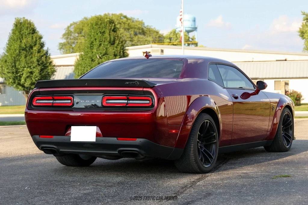 2022 Dodge Challenger SRT Hellcat 3rd Gen - Image 8 of 12