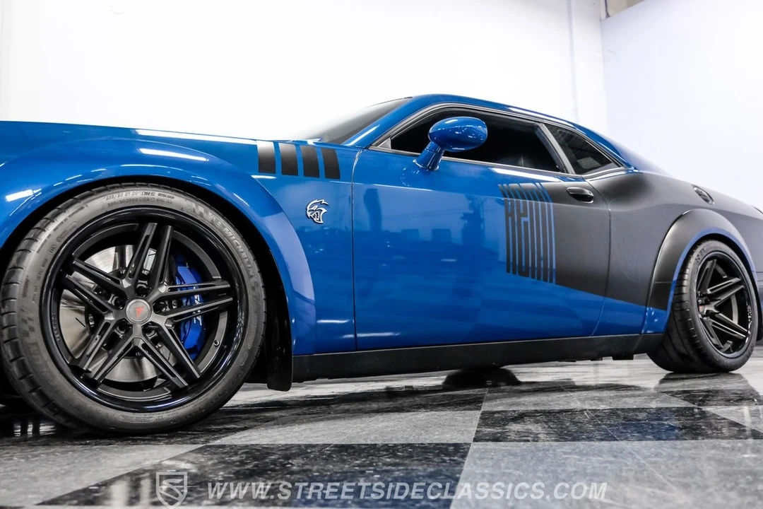 2022 Dodge Challenger SRT Hellcat 3rd Gen - Image 19 of 21