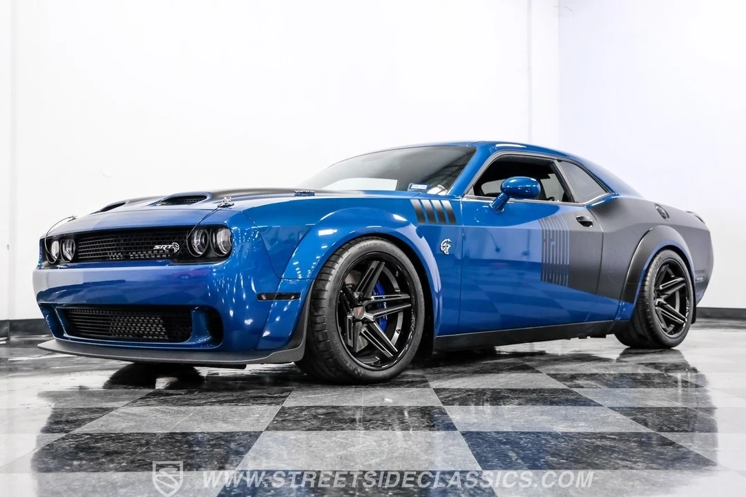 2022 Dodge Challenger SRT Hellcat 3rd Gen - Image 19 of 21