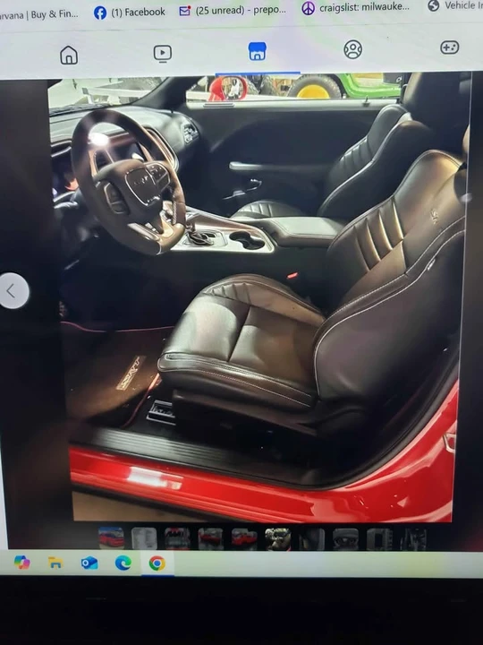 2022 Dodge Challenger SRT Hellcat 3rd Gen - Image 19 of 20