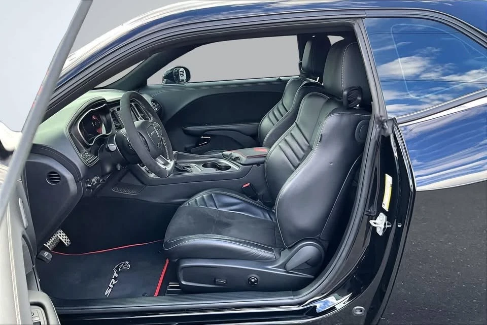2022 Dodge Challenger SRT Hellcat 3rd Gen - Image 10 of 12