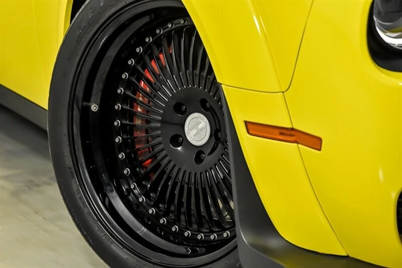 2022 Dodge Challenger SRT Hellcat 3rd Gen - Image 4 of 31