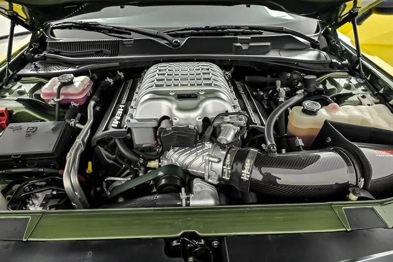 2022 Dodge Challenger SRT Hellcat 3rd Gen - Image 13 of 31
