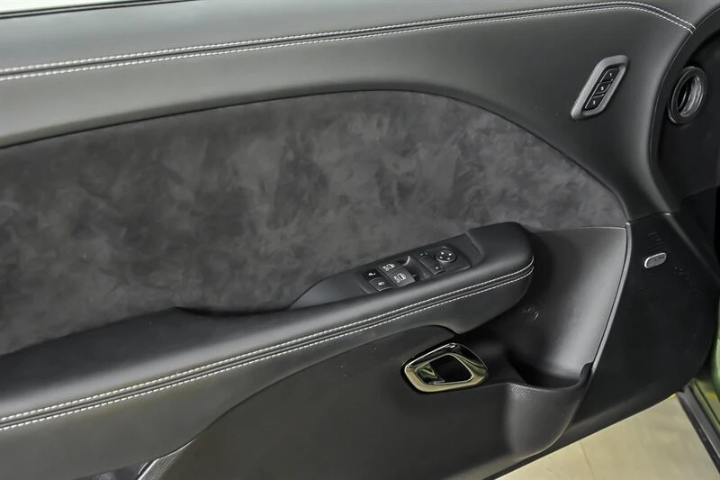 2022 Dodge Challenger SRT Hellcat 3rd Gen - Image 14 of 31