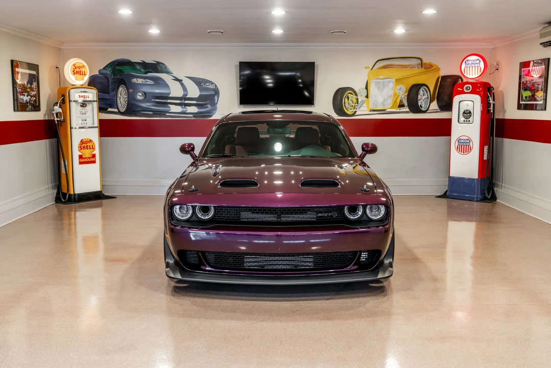 2022 Dodge Challenger SRT Hellcat 3rd Gen - Image 13 of 31