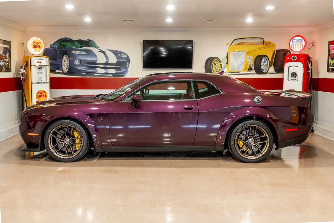 2022 Dodge Challenger SRT Hellcat 3rd Gen - Image 7 of 31