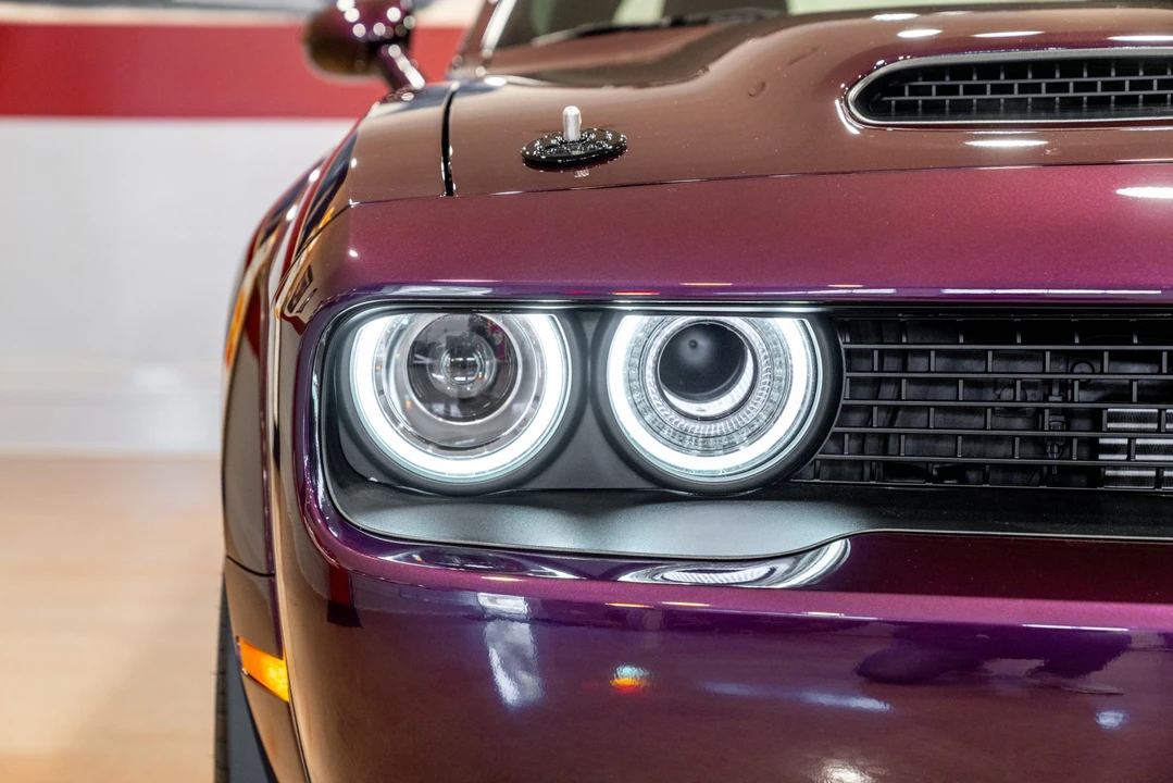 2022 Dodge Challenger SRT Hellcat 3rd Gen - Image 16 of 31