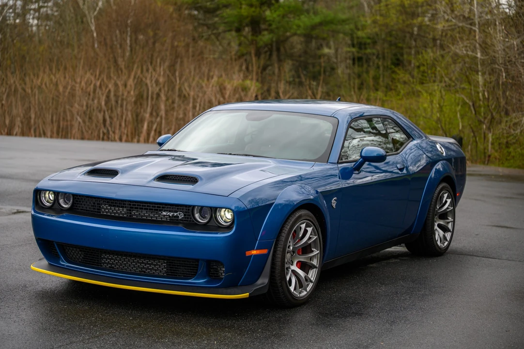 2022 Dodge Challenger SRT Hellcat 3rd Gen - Image 14 of 31