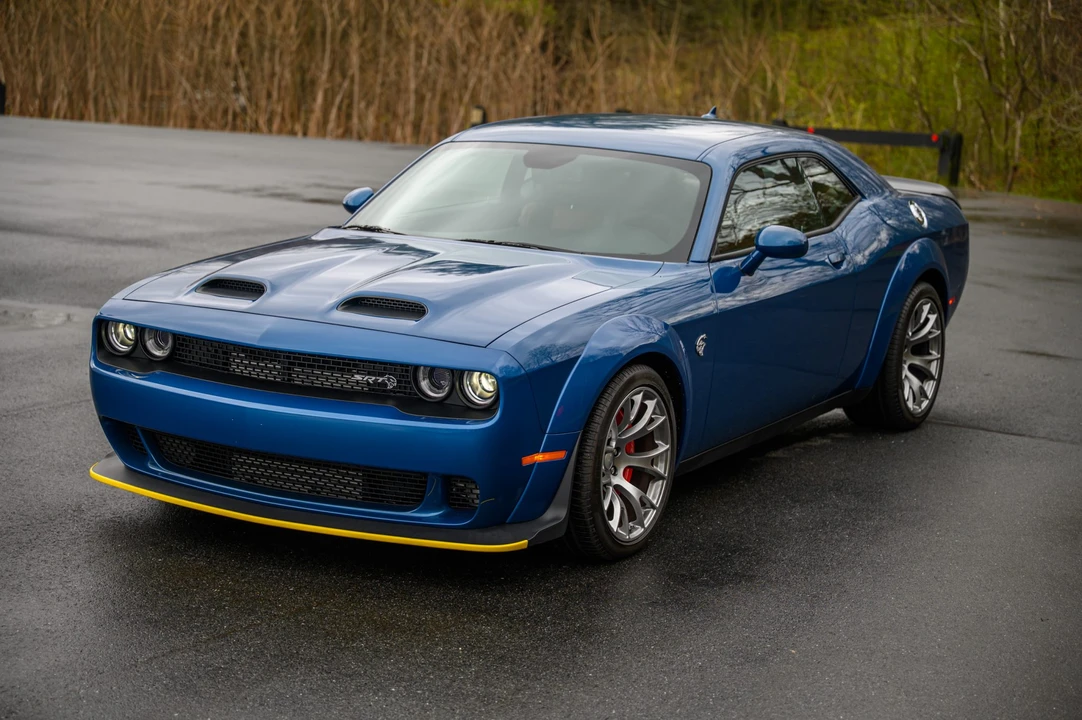 2022 Dodge Challenger SRT Hellcat 3rd Gen - Image 15 of 31