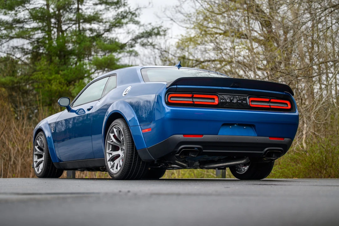2022 Dodge Challenger SRT Hellcat 3rd Gen - Image 19 of 31
