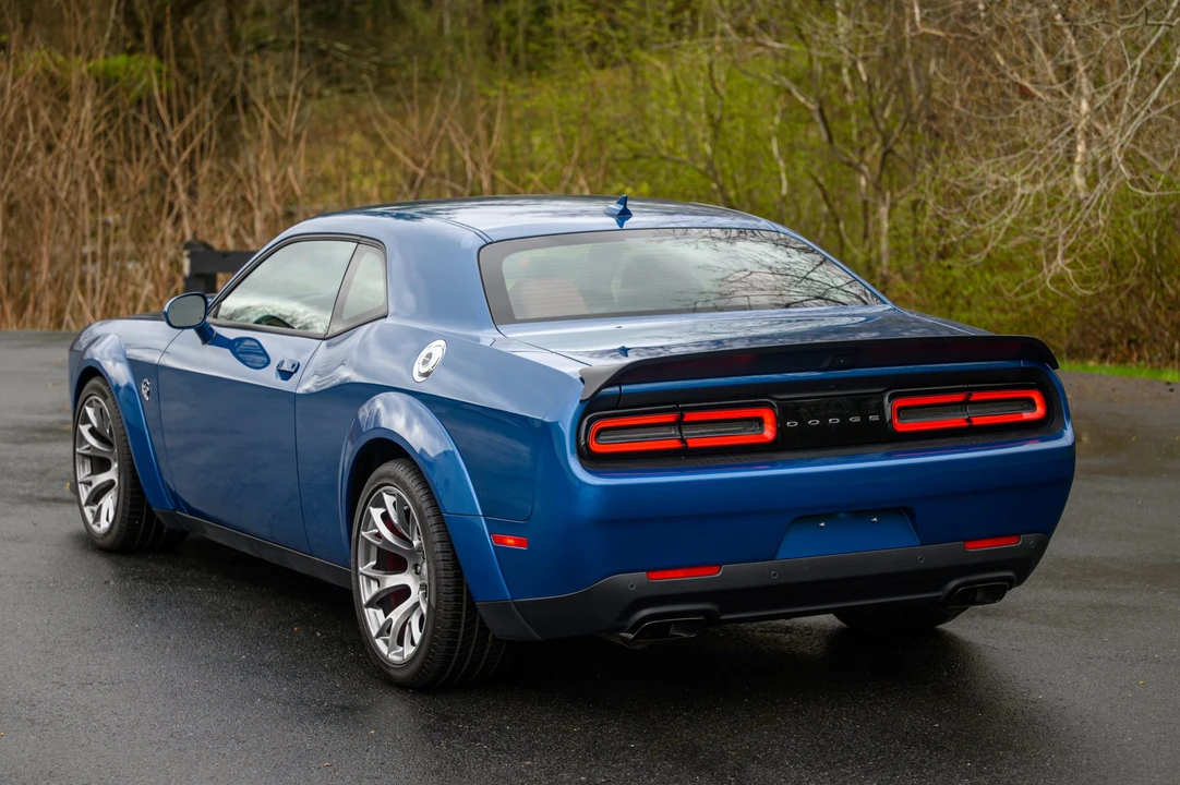 2022 Dodge Challenger SRT Hellcat 3rd Gen - Image 22 of 31