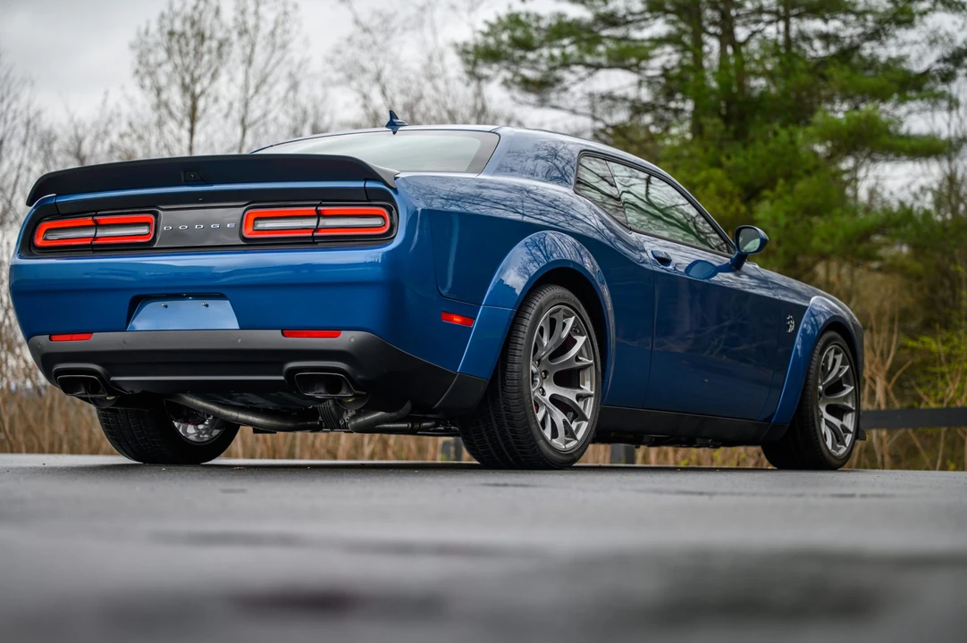 2022 Dodge Challenger SRT Hellcat 3rd Gen - Image 27 of 31