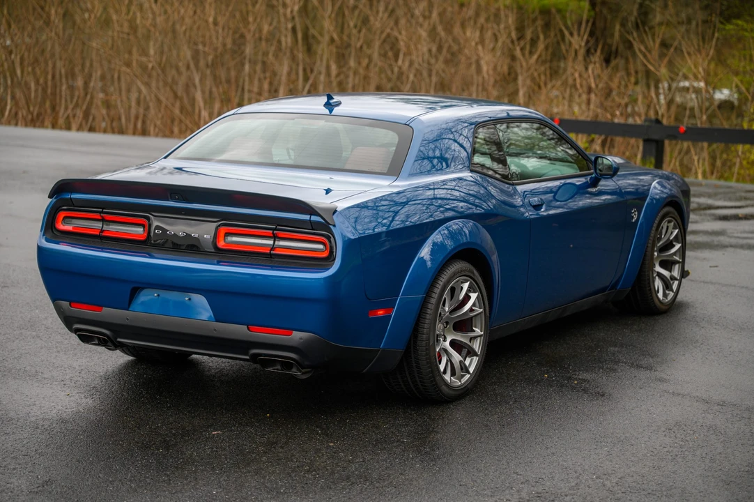 2022 Dodge Challenger SRT Hellcat 3rd Gen - Image 30 of 31