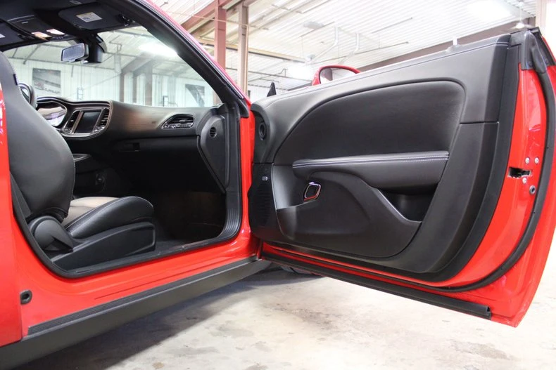 2022 Dodge Challenger SRT Demon & Super Stock 3rd Gen - Image 25 of 31