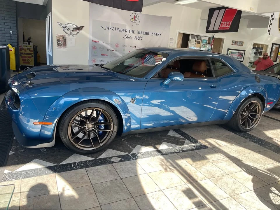 2022 Dodge Challenger SRT Hellcat 3rd Gen - Image 4 of 10