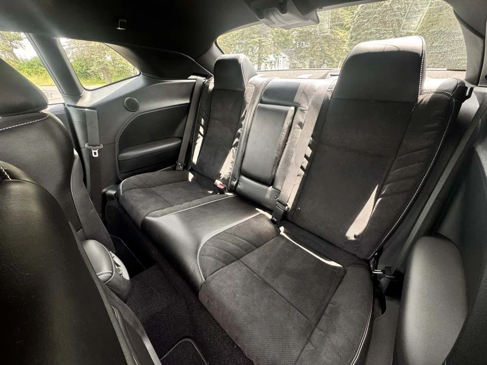 2022 Dodge Challenger SRT Hellcat 3rd Gen - Image 13 of 18
