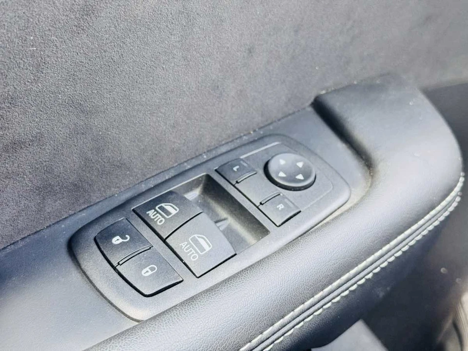 2022 Dodge Challenger SRT Hellcat 3rd Gen - Image 14 of 18
